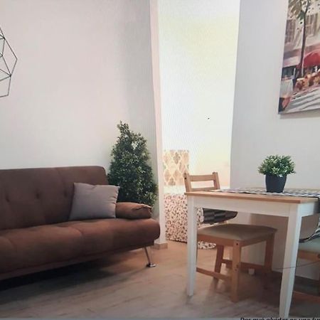 Sebastian Elcano, Apartamento Para 2 Con Terraza, Metro Embajadores Madrid Dış mekan fotoğraf