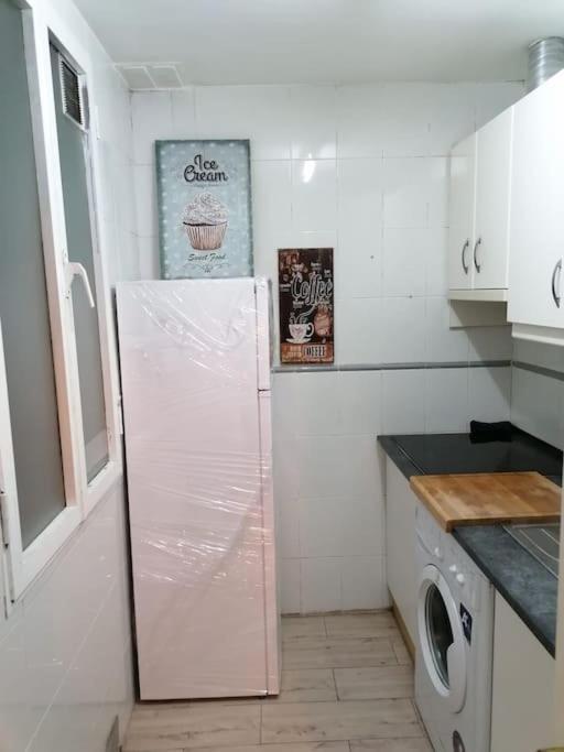 Sebastian Elcano, Apartamento Para 2 Con Terraza, Metro Embajadores Madrid Dış mekan fotoğraf